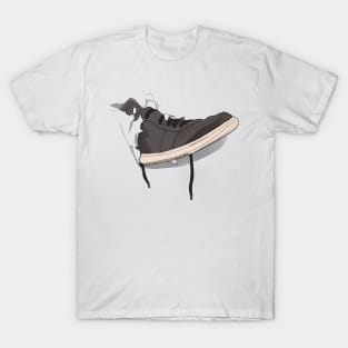 Sneaker Sneaking out T-Shirt